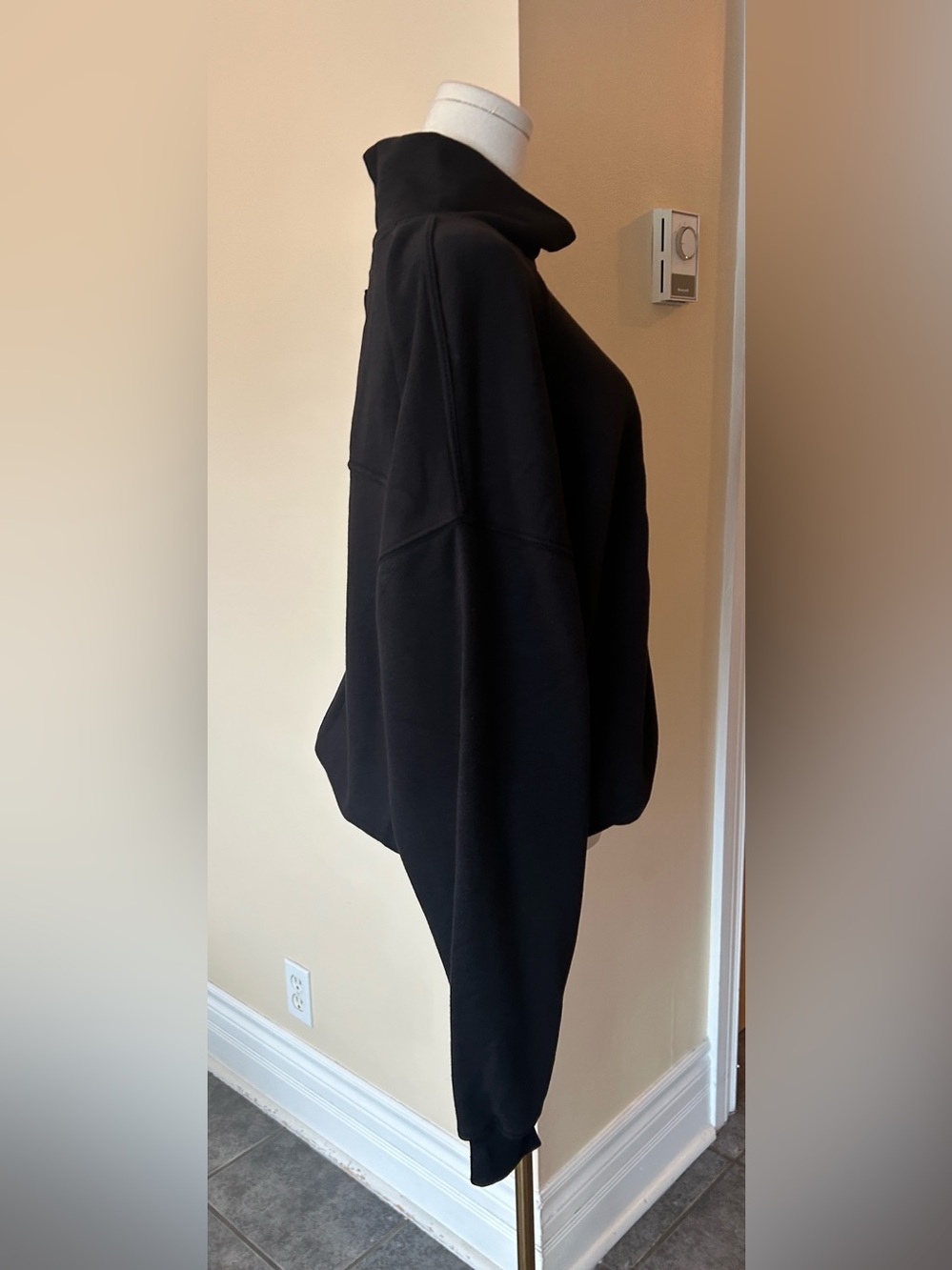 FREE PEOPLE × Movement On Your Mark Logo Mock Neck Pullover size medium - Picture 7 of 9